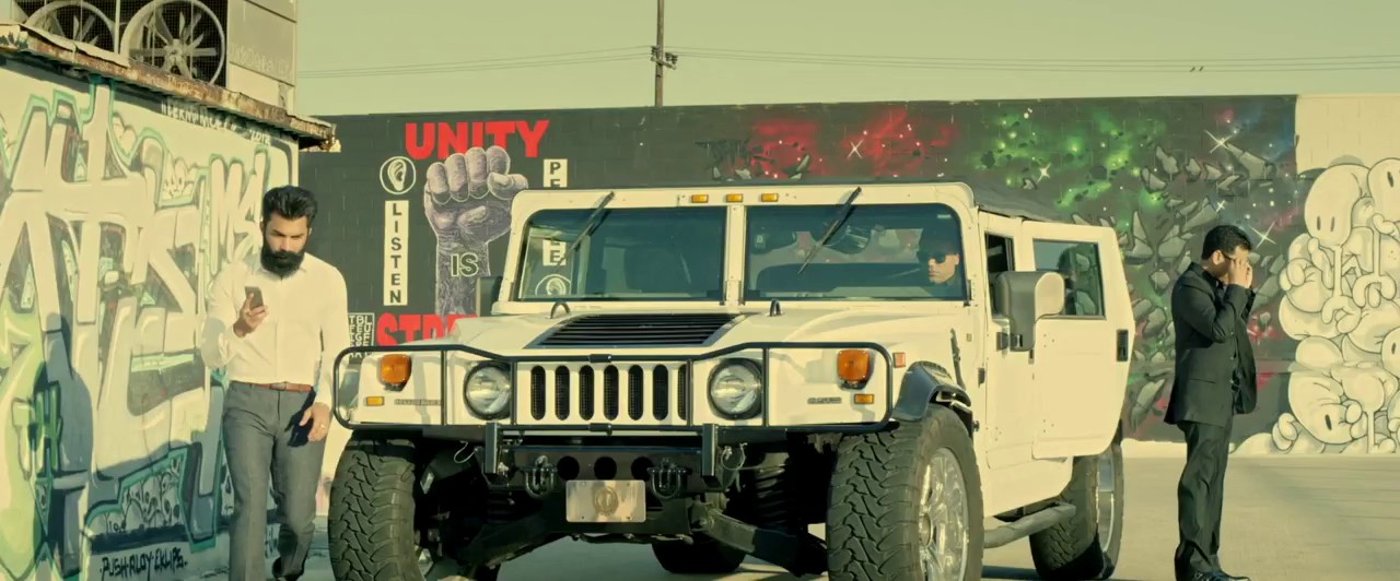 Faraar (2015) WEBRip Punjabi 720p x264 AVC AAC 2.0 ESub.mkv.0001